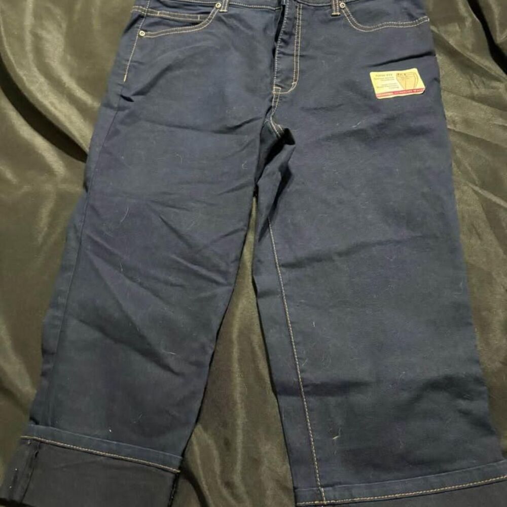 Faded Glory dark wash comfort waist Capri jeans 16W plus size